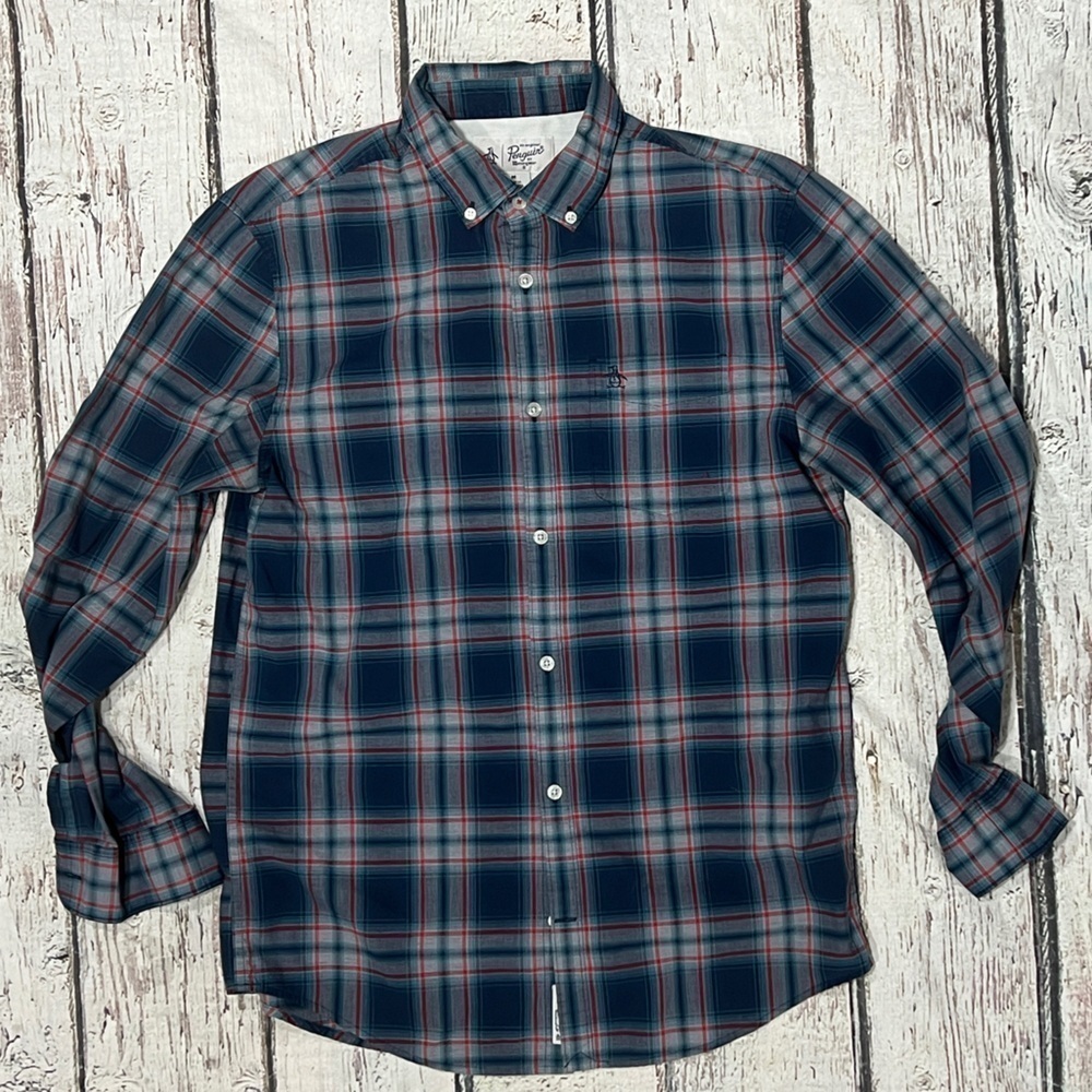 Penguin Munsingwear Plaid Long Sleeve Button Down Shirt
